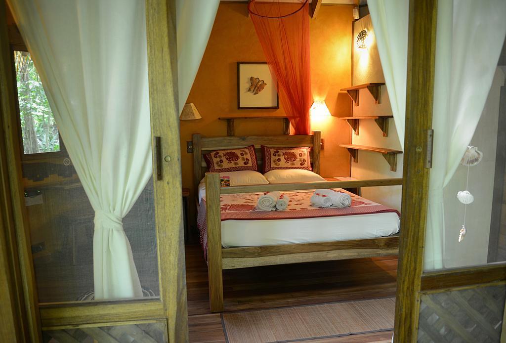 Korrigan Lodge Cahuita Szoba fotó
